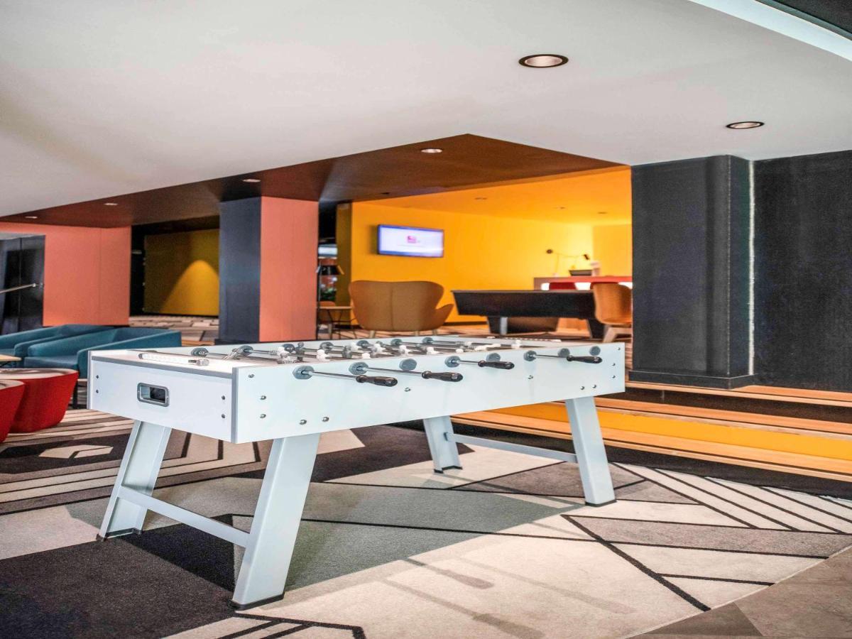 Hotel Ibis Styles Avignon Sud Esterno foto