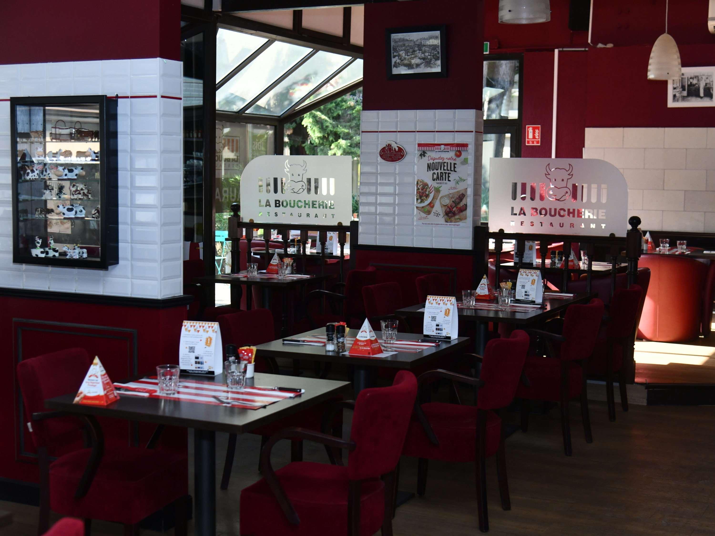 Hotel Ibis Styles Avignon Sud Esterno foto